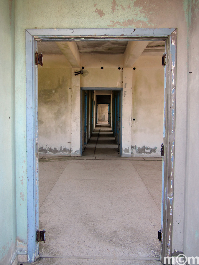 Crete Lassithi, Kryoneri abandoned military base