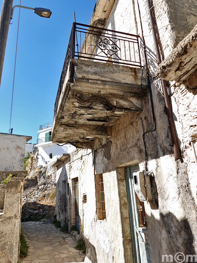 Crete Lassiti, Lapithos