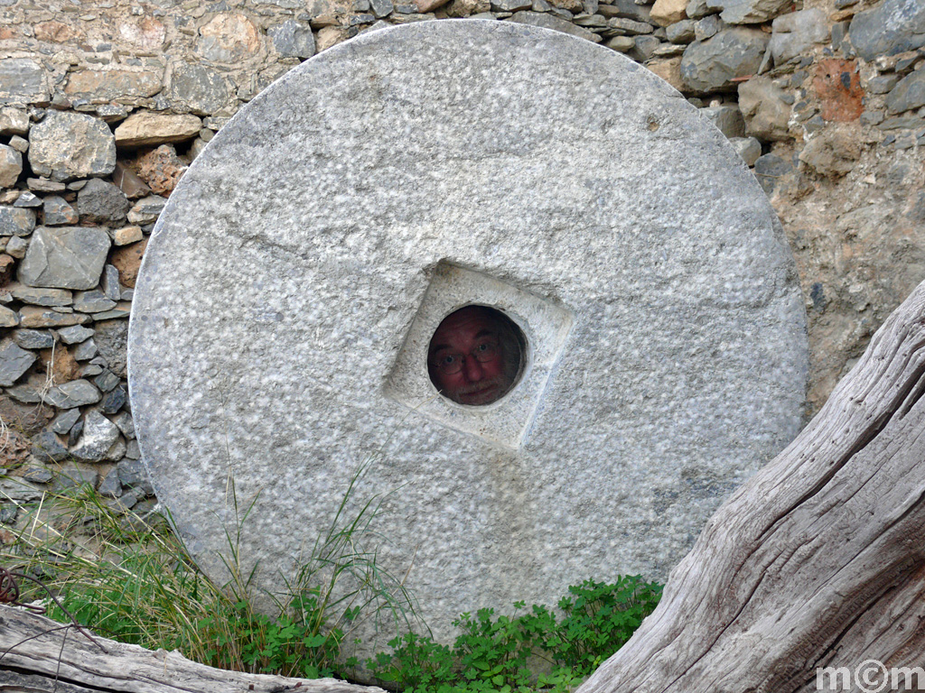 Crete Lassiti, Monastiraki