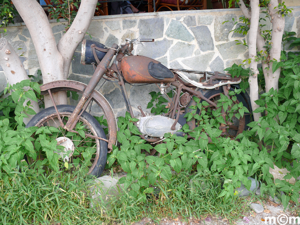 Crete Heraklion, Lendas