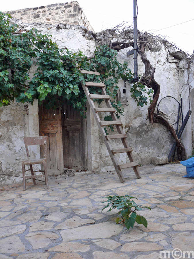 Crete Heraklion, Zaros